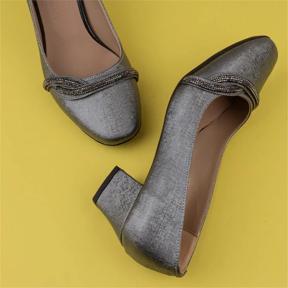 Trend Adımlar Gümüş Yandan Taş İşlemeli Özel Üretim Klasik Ayakkabı - Resim 6