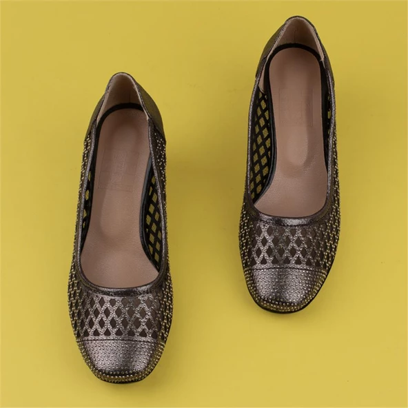 Trend Adımlar Platin Saten Taşlı Kadın Özel Üretim Klasik Ayakkabı - Resim 5