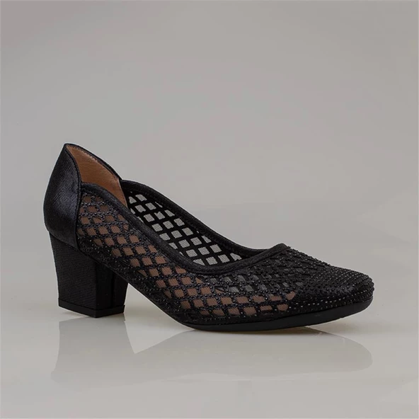 Trend Adımlar Siyah Baklava Desenli Taşlı Kadın Klasik Ayakkabı - Resim 2