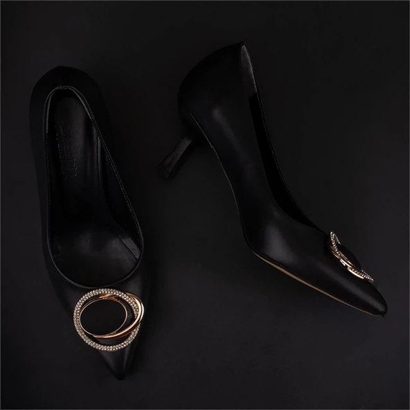 Trend Adımlar Siyah Taş İşlemeli Kadın Klasik Ayakkabı - Resim 6