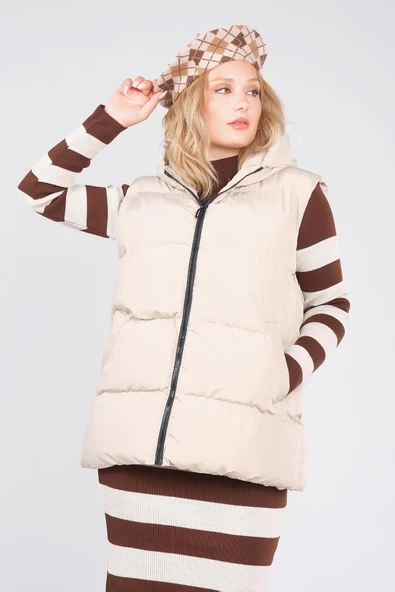 Kadın Kapüşonlu Şişme Yelek Taş