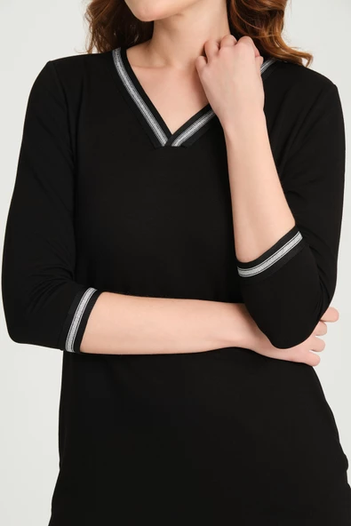 Kadın V Yaka Çıtçıt Detaylı Elbise Siyah - 5