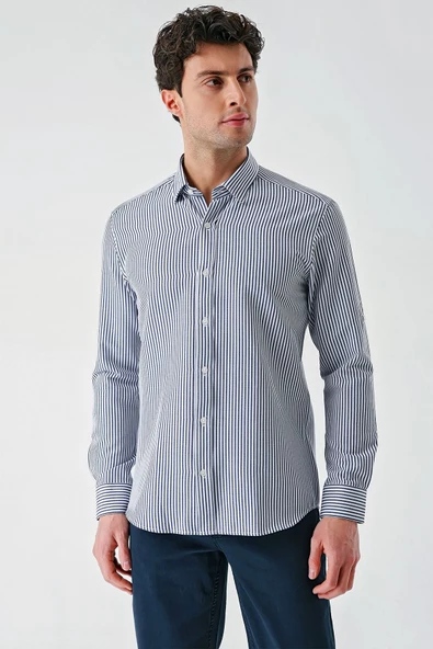 Koyu Lacivert Kısalabilir Kol Biritli Yaka Cepsiz Pamuklu Klasik Slim Fit Gömlek 1004240156 - 3