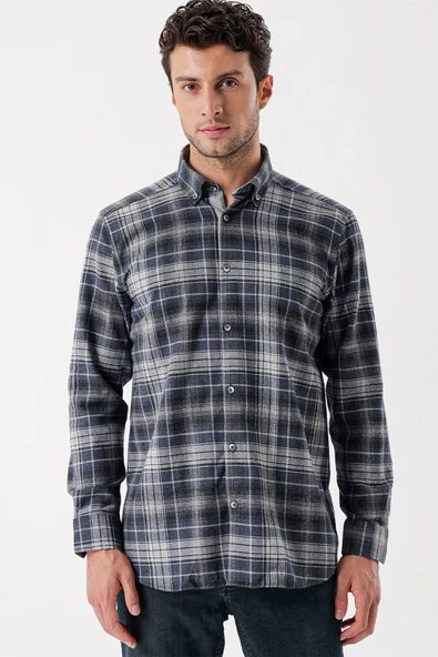 Koyu Lacivert Uzun Kollu Ekoseli Gabardin Cepli Garnili Casual Comfort Fit Gömlek 1004235112