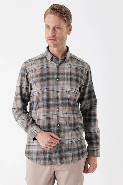 Koyu Vizon Uzun Kollu Ekoseli Gabardin Sert Yaka Cepli Garnili Casual Comfort Fit Gömlek 1004235112
