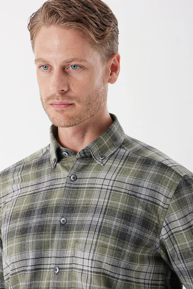 Koyu Haki Uzun Kollu Ekoseli Gabardin Sert Yaka Cepli Garnili Casual Comfort Fit Gömlek 1004235112 - 5