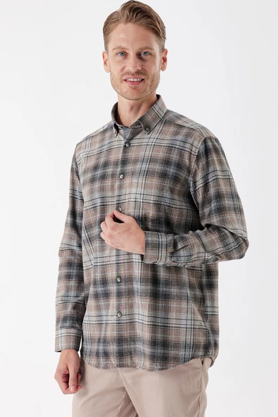 Koyu Vizon Uzun Kollu Ekoseli Gabardin Sert Yaka Cepli Garnili Casual Comfort Fit Gömlek 1004235112 - Resim 3