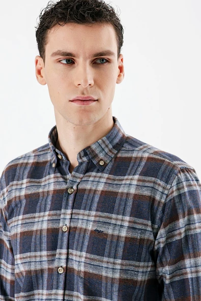 Lacivert Uzun Kollu Ekoseli Bez Ayağı Düğmeli Yaka Cepli Pamuklu Comfort Fit Gömlek 1004235173 - Resim 5