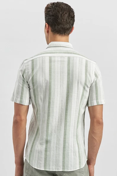 Koyu Yeşil Kısa Kollu Çizgili Armürlü Pamuklu Casual Slim Fit Dar Kesim Gömlek 1004240243 - Resim 6