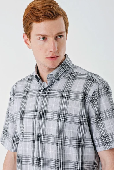 Siyah Kısa Kollu Ekoseli Cepli %100 Pamuk Klasik Comfort Fit Rahat Kesim Gömlek 1004240195 - Resim 6