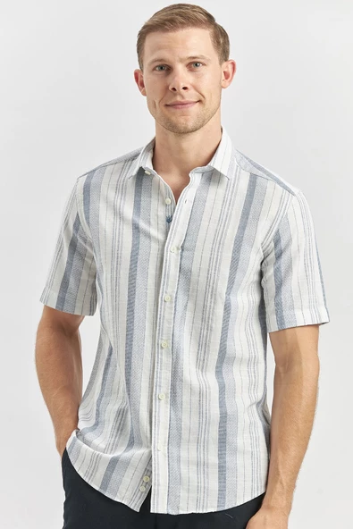 Koyu Lacivert Kısa Kollu Çizgili Armürlü Pamuklu Casual Slim Fit Dar Kesim Gömlek 1004240243 ürün görseli