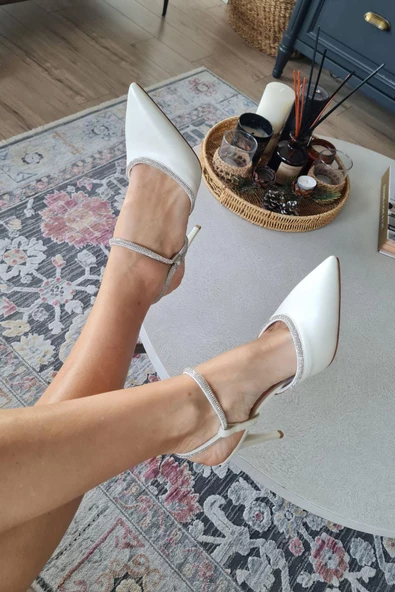 34IZ 27 Topukla Kadın Topuklu  Bilekden Ayarlanabilir Taşlı Gelin  Abiye Ayakkabı - Resim 3