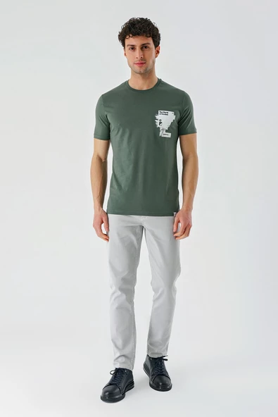 Koyu Haki Baskılı Bez Ayağı Bisiklet Yaka %100 Pamuk Casual Slim Fit Dar Kesim Tişört 1011240166 - Resim 4