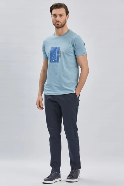 Koyu Mavi Baskılı Bez Ayağı Bisiklet Yaka %100 Pamuk Casual Slim Fit Dar Kesim Tişört 1011240167