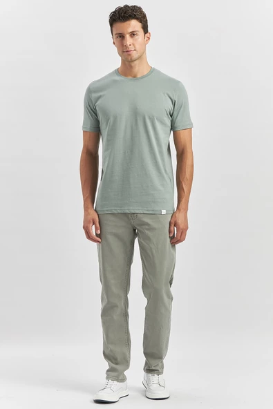 Yeşil Kısa Kol Düz Bez Ayağı Bisiklet Yaka Casual Slim Fit Tişört 1011240193 - Resim 2