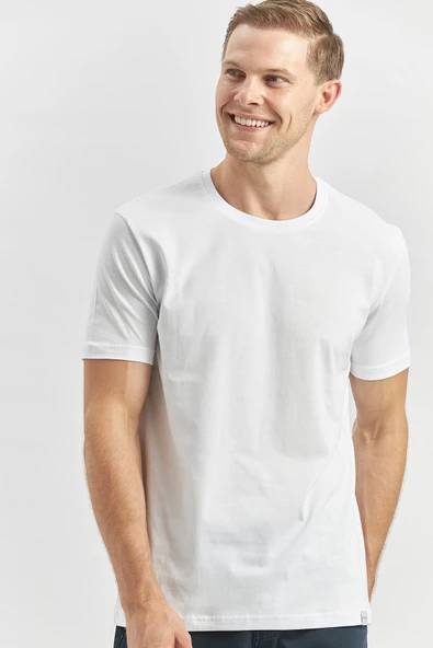 Beyaz Kısa Kol Düz Bez Ayağı Bisiklet Yaka Casual Slim Fit Tişört 1011240193