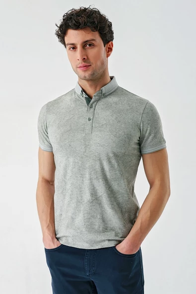 Koyu Haki Desenli Jakarlı Düğmeli Yaka Cepli Casual Slim Fit Dar Kesim Tişört 1011240176 - 3