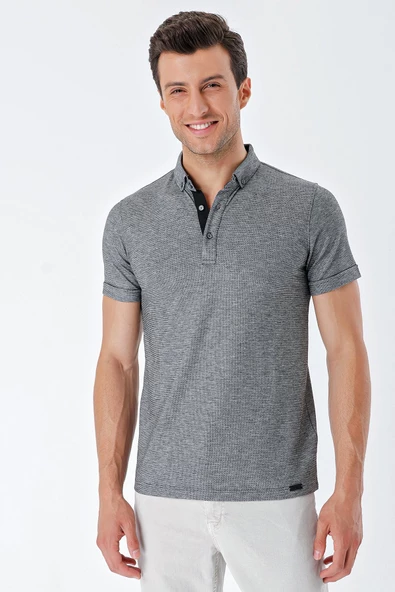 Siyah Kısa Kollu Armürlü Düğmeli Yaka Klasik Slim Fit Dar Kesim T-Shirt 1011230165