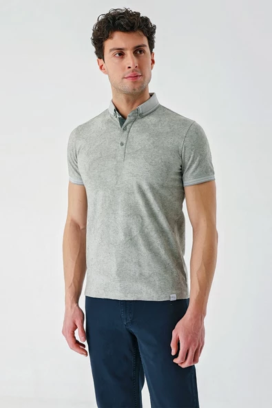 Koyu Haki Desenli Jakarlı Düğmeli Yaka Cepli Casual Slim Fit Dar Kesim Tişört 1011240176 - 2