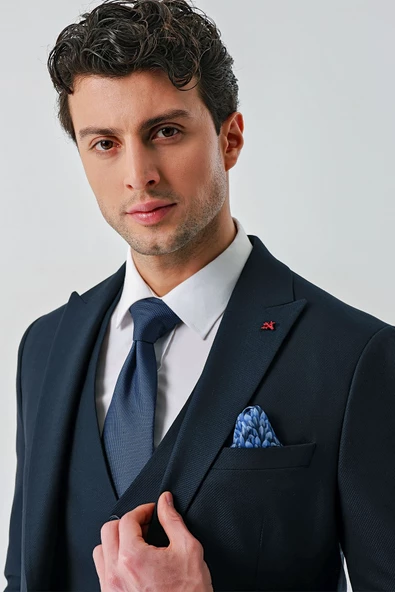 Koyu Lacivert Kırlangıç Yaka Yelekli Likralı 6 Drop Slim Fit Klasik Takım Elbise 1001240168 - 5