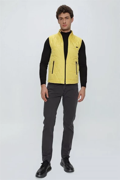 Sarı Dik Yaka Kapitone Casual Şişme Yelek 1009225153 - Resim 2