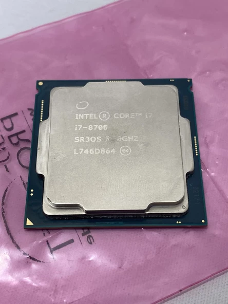 Intel Core i7-8700 SR3QS 3.20 GHz 6 Çekirdek 12 MB Cache Tray Işlemci (Sıfırlanmış) - 2