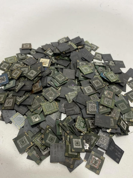 NAND eMMC Flash Bellek Bga Çip 4-8 Gb 100 Adet (Çıkma Parça) - 4