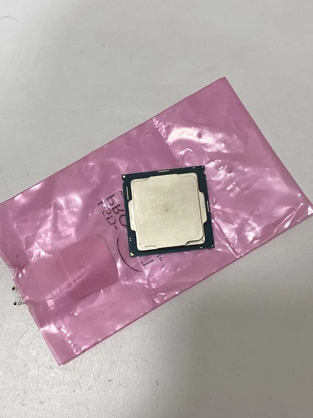 Intel Core i7-8700 SR3QS 3.20 GHz 6 Çekirdek 12 MB Cache Tray Işlemci (Sıfırlanmış) - 3