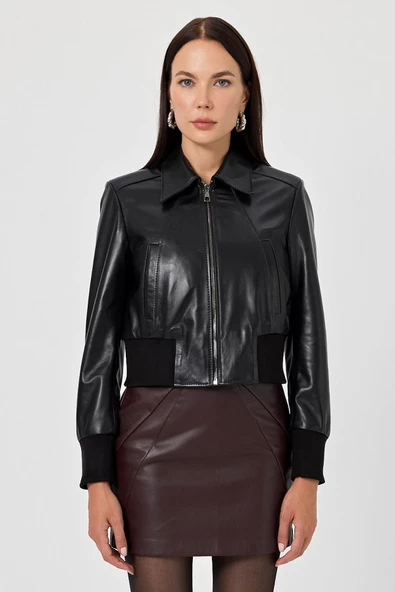 Rosa Siyah Deri Mont