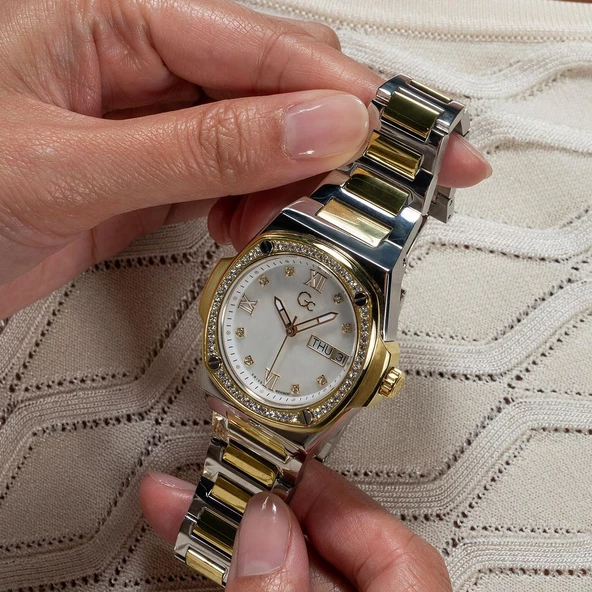 Gc GCY98008L1MF Kadın Kol Saati - Resim 7