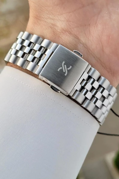 Daniel Klein DKISTE1308 Kadranı Lacivert Kordonu Gümüş Renk Takvim ve Gün Fonksiyonlu Hediye Paketli Erkek Kol Saati - Resim 5