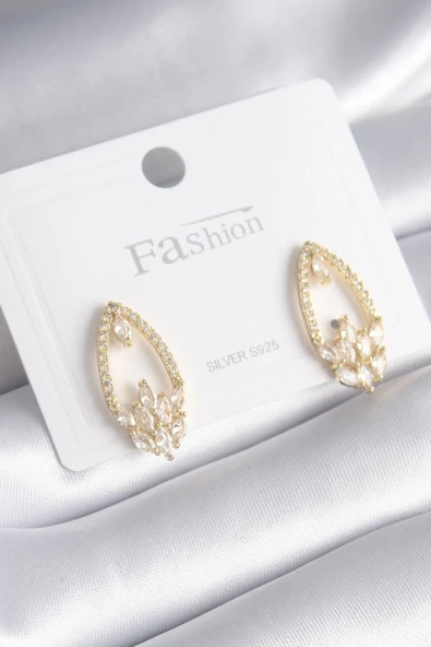 Pirinç Gold Renk Zirkon Taşlı Kadın Küpe ürün görseli 1