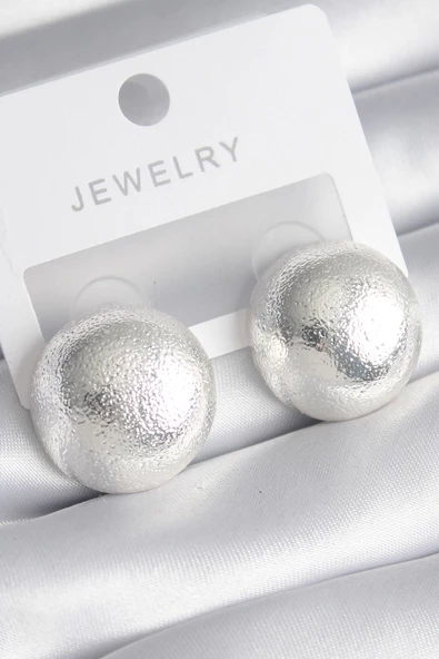 Pirinç Gümüş Renk İşleme Detay Top Model Kadın Küpe ürün görseli 1