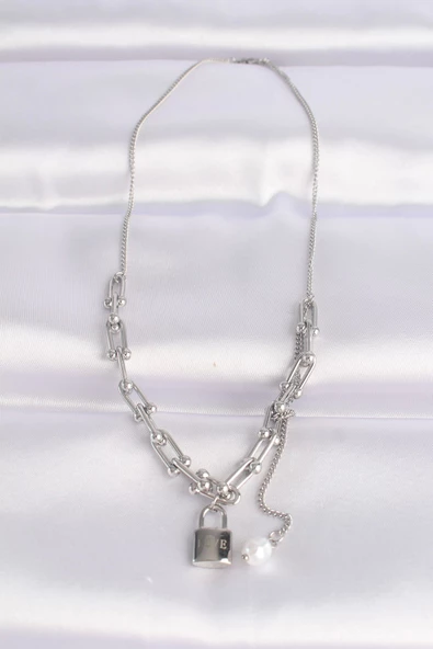 316L Çelik Zincir Gümüş Renk Zincirli Love Yazılı Kilit Kolye - Resim 2