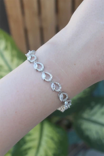 Vip Seri Pirinç Zirkon Taşlı Gümüş Renk Arpa Model Bileklik - Resim 3