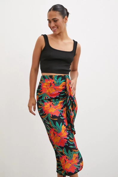 Önü Fırfırlı Desenli Etek Yeşil - Resim 4