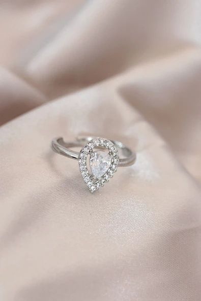 Ayarlamalı Silver Renk Metal Zirkon ve Kristal Taşlı Damla Model Yüzük ürün görseli 1