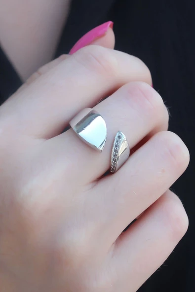 Gümüş Renk Zirkon Taşlı Kadın Yüzük ürün görseli 1