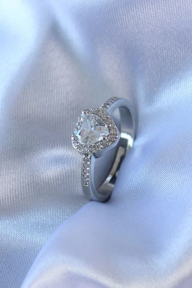 Gümüş Renk Kalp Zirkon Taşlı Charm Model Pirinç Kadın Yüzük ürün görseli 1