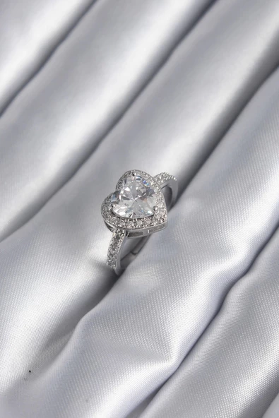 Pirinç Gümüş Renk Zirkon Taş Kalp Charm Model Kadın Yüzük ürün görseli 1