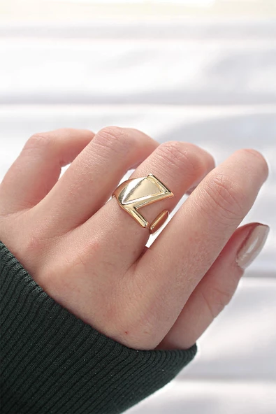 Z Harfli Altın Renk Ayarlanabilir Yüzük ürün görseli 1