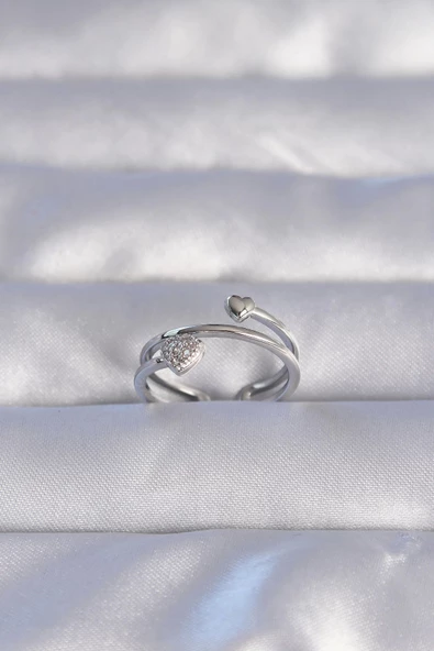 Pirinç Gümüş Renk Zirkon Taşlı Kalpli Model Ayarlanabilir Yüzük ürün görseli 1