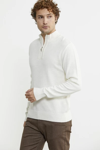 Yarım Fermuarlı Dik Yaka Triko Kazak - Kemik - Resim 3