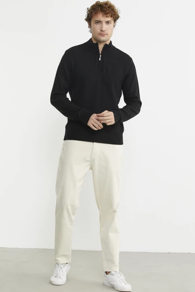 Yarım Fermuarlı Dik Yaka Triko Kazak - Siyah