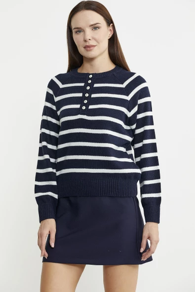 Yaka Düğmeli Çizgili Yünlü Triko Kazak - Lacivert - Resim 5