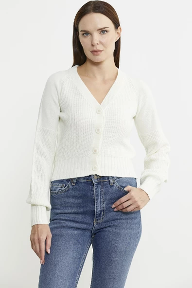 Kısa Düğmeli Yünlü Triko Hırka - Kemik - Resim 3