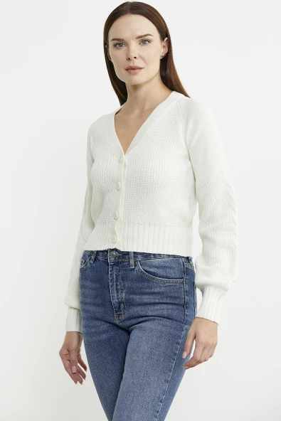 Kısa Düğmeli Yünlü Triko Hırka - Kemik ürün görseli