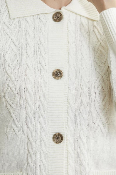 Cep Detaylı Düğmeli Yünlü Triko Hırka - Kemik - Resim 5