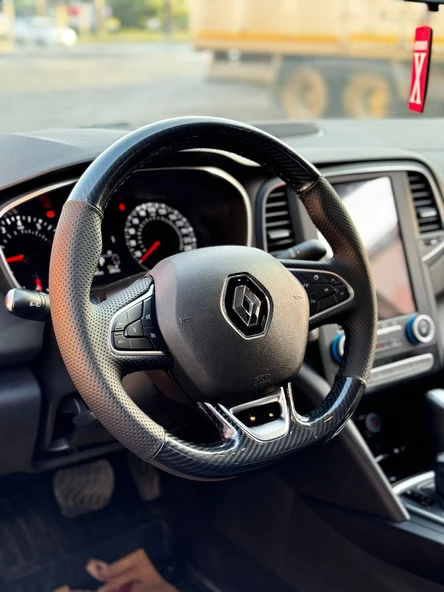 Renault Megane 4 Araca Tam Uyumlu Dikmeli Direksiyon Kılıfı (5D Kristal Karbon Soft Nokta) - Resim 3