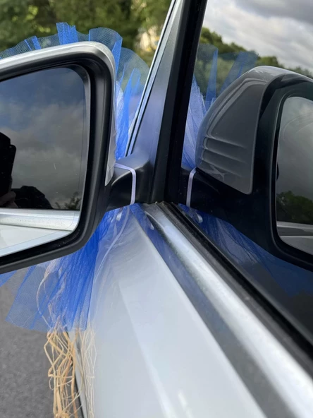 30 Adet Mavi Beyaz Kristal Tül Mavi Latex Gül Doğal Rafya Detaylı Düğün Nikah Kına Sünnet Konvoy Süsü - Resim 7